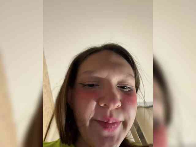 CuteLolly webcam