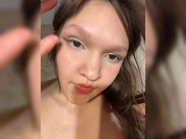 CuteLolly webcam