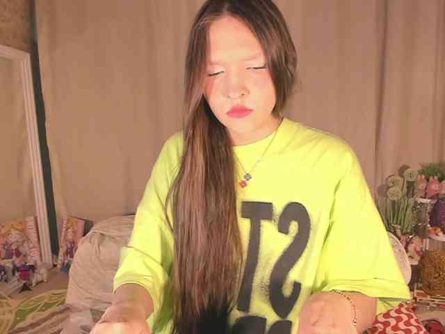 CuteLolly webcam