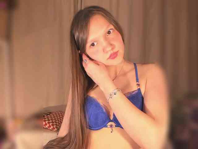 CuteLolly webcam