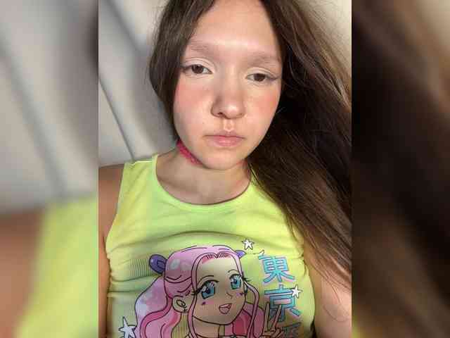 CuteLolly webcam