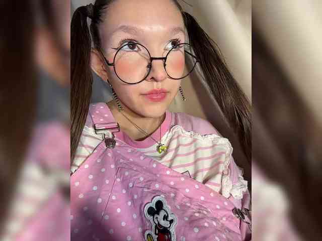 Cute-Lolly