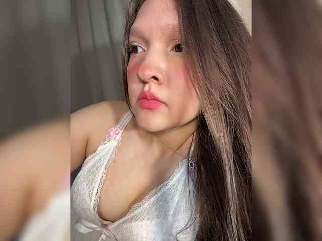 Model: CuteLolly