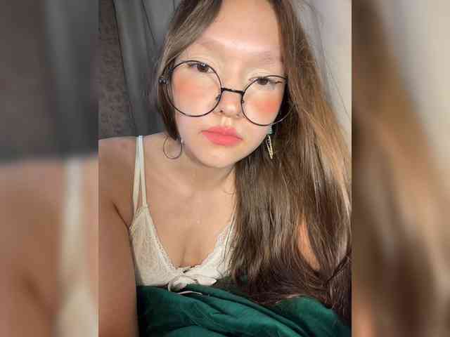 Cute-Lolly