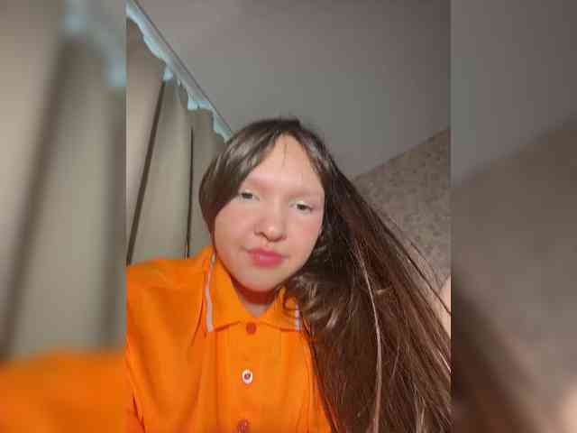 CuteLolly webcam