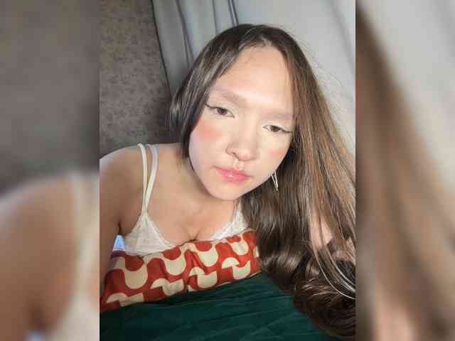 CuteLolly webcam