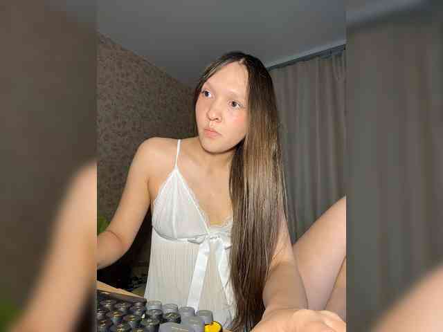 CuteLolly webcam