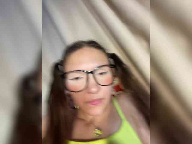 CuteLolly webcam