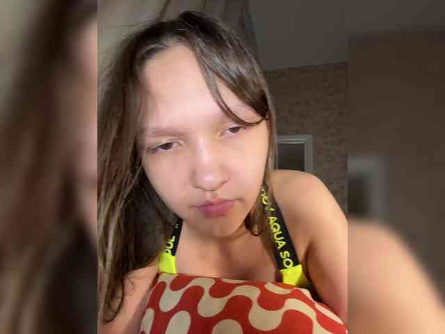 CuteLolly webcam