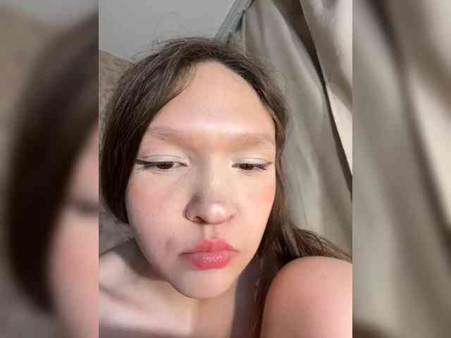CuteLolly webcam