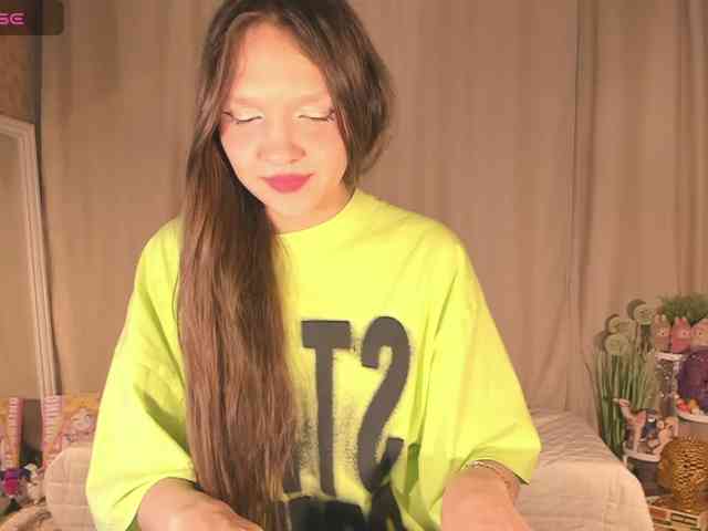 CuteLolly webcam