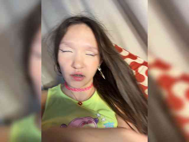CuteLolly webcam