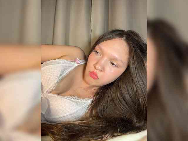 Cute-Lolly