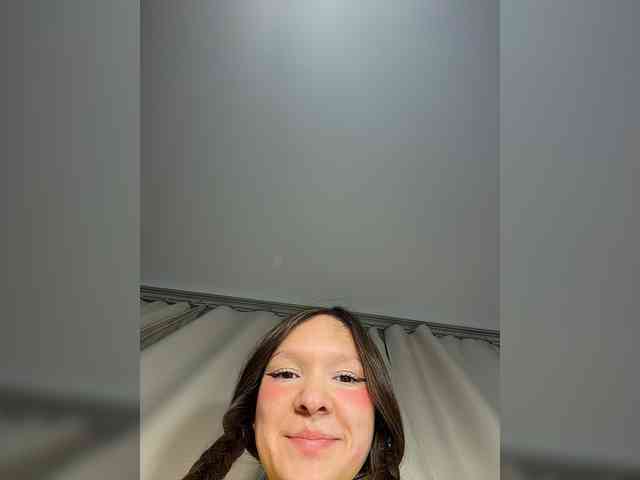 CuteLolly webcam