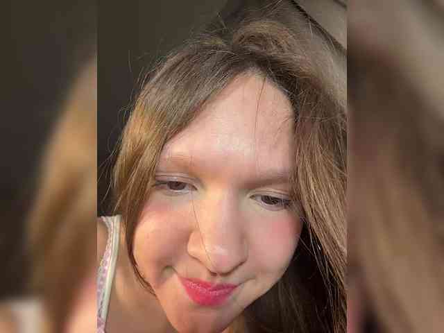 CuteLolly webcam