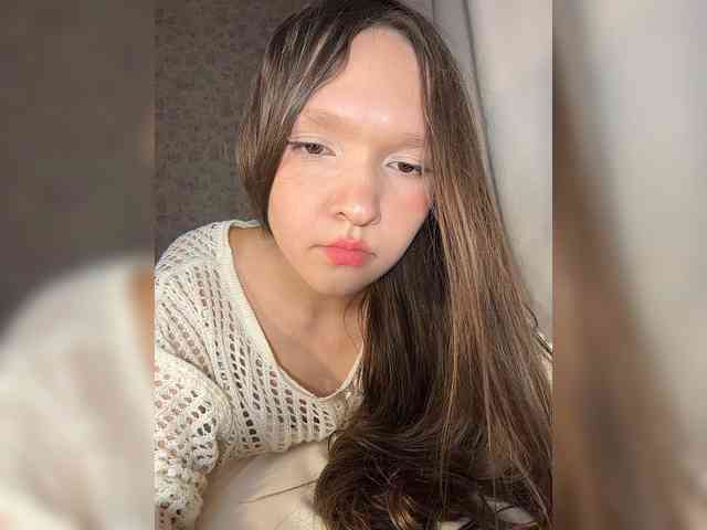 CuteLolly webcam