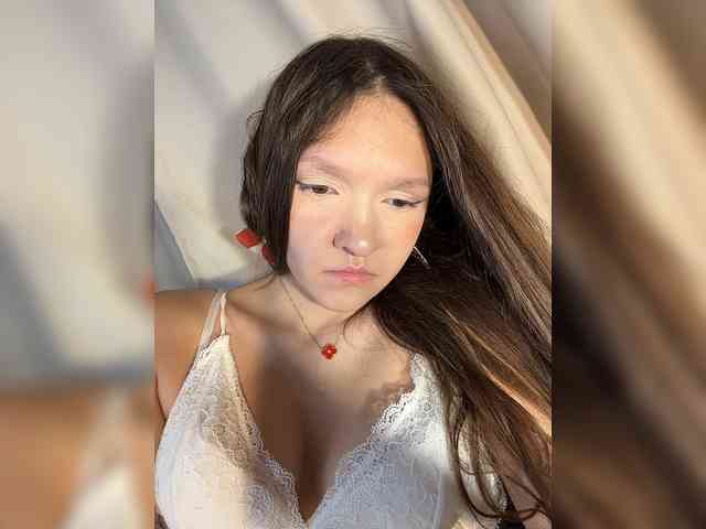 CuteLolly webcam