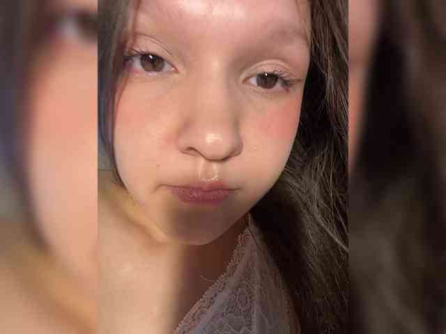 CuteLolly webcam