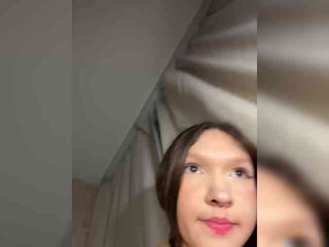 CuteLolly webcam