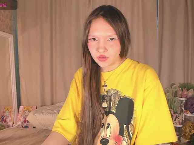 CuteLolly webcam