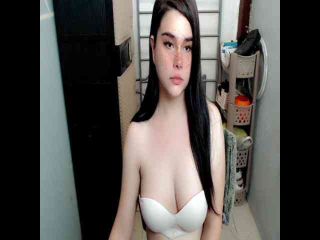 tsrosanna Live Webcam on BongaCams