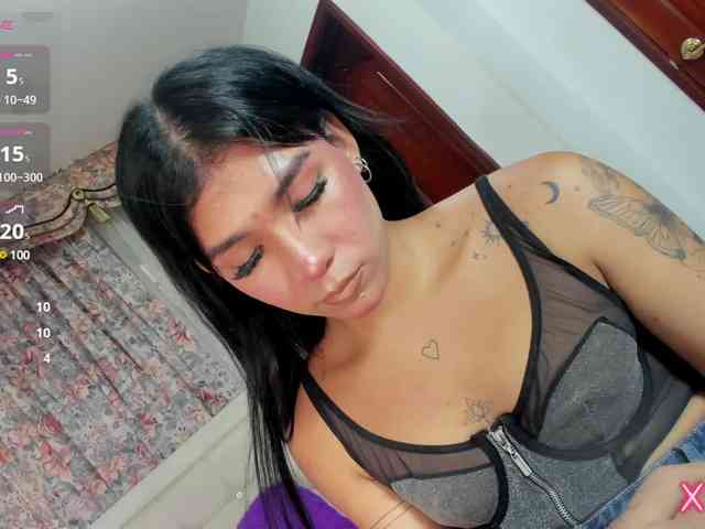 Cami-Hot1