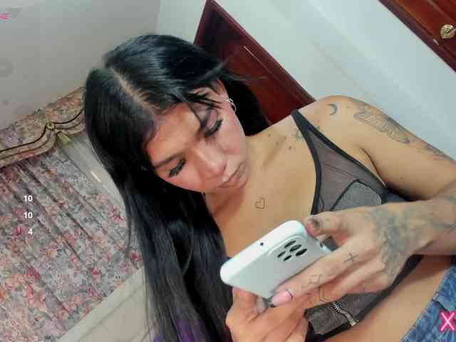Cami-Hot1