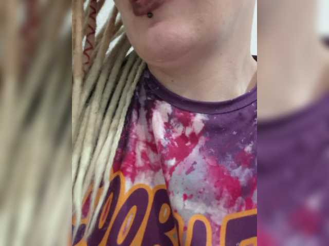 Pinkthehawk