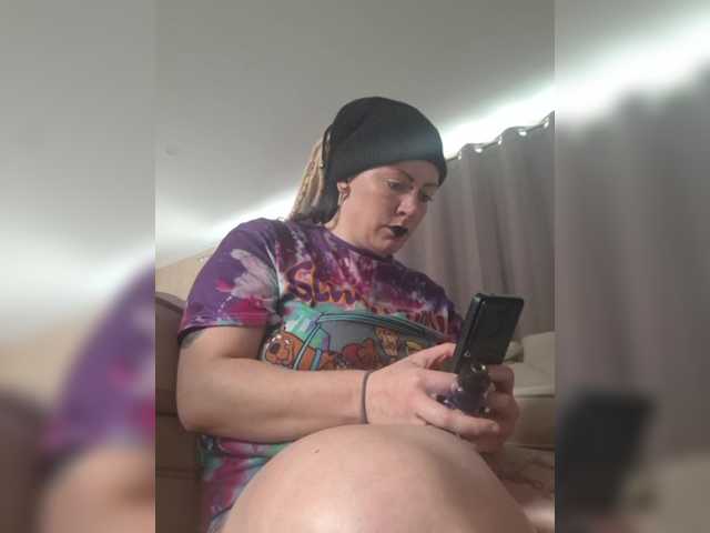 Pinkthehawk