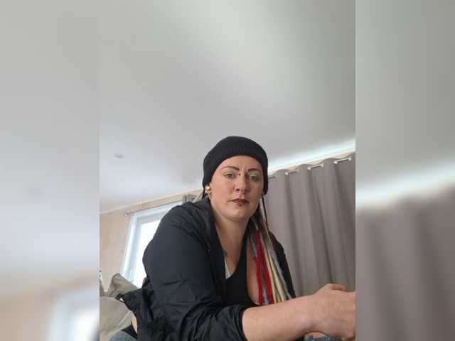Pinkthehawk