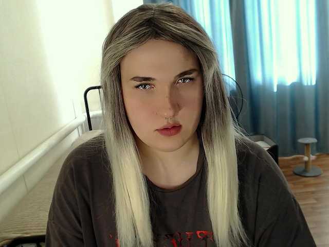 EvaMiron live webcam show