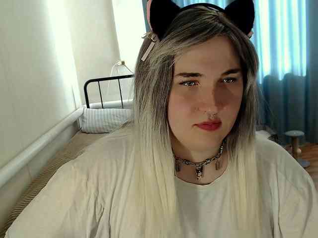 EvaMiron Live Webcam on BongaCams