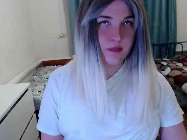 EvaMiron Live Webcam on BongaCams