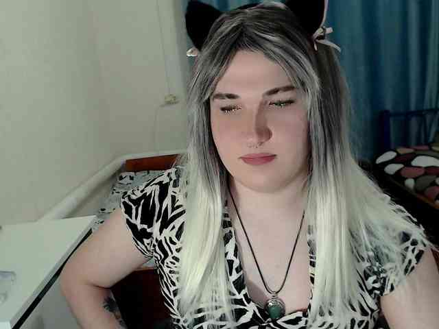 EvaMiron Live Webcam on BongaCams