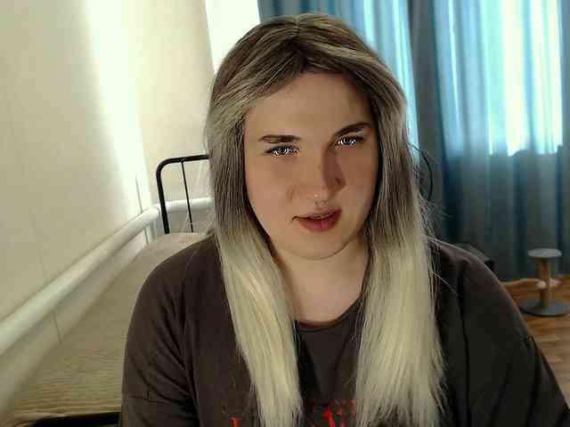 EvaMiron Live Webcam on BongaCams