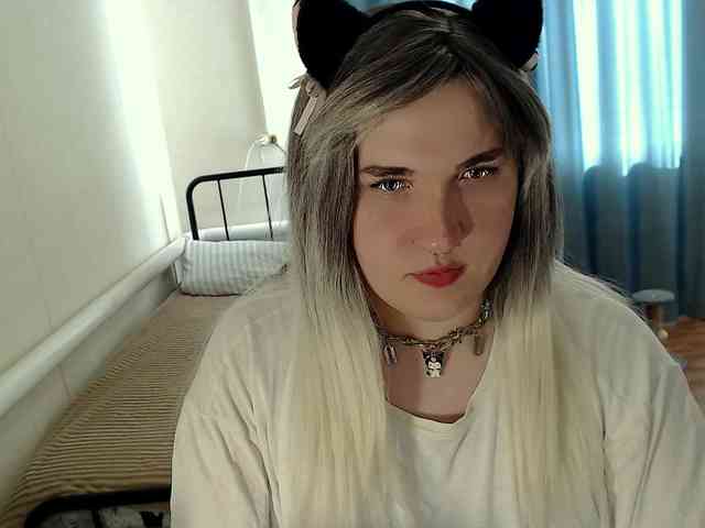 EvaMiron Live Webcam on BongaCams