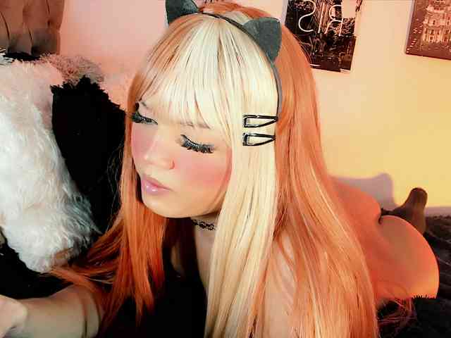 Sexyzoets Live Webcam on BongaCams