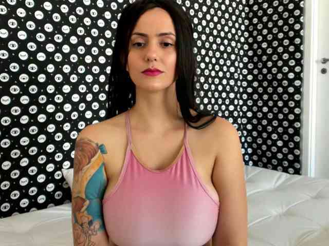 AnaBae36DD webcam