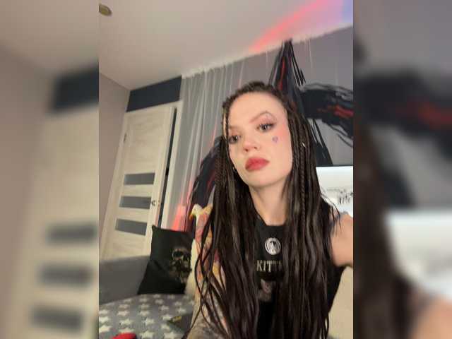 realalicebim live cam on BongaCams