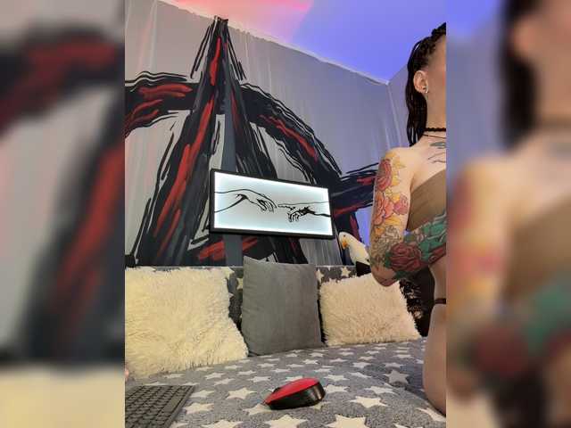 realalicebim live cam on BongaCams