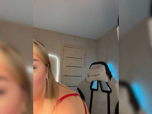 Mila-m live cam on BongaCams