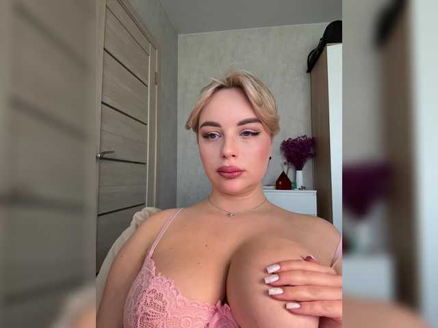 Mila-m's BongaCams profile