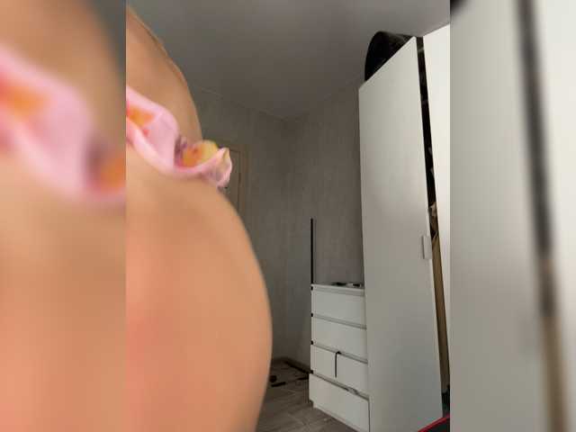 Mila-m live cam on BongaCams
