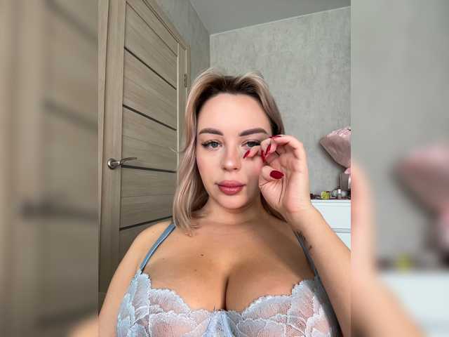 Mila-m live cam on BongaCams