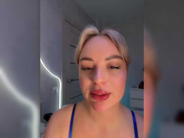 Mila-m's BongaCams show and profile
