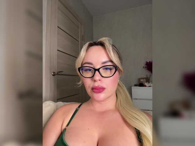 Live трансляция Mila-m - Runet.cam