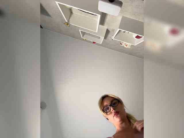 Mila-m Sex Cam Show