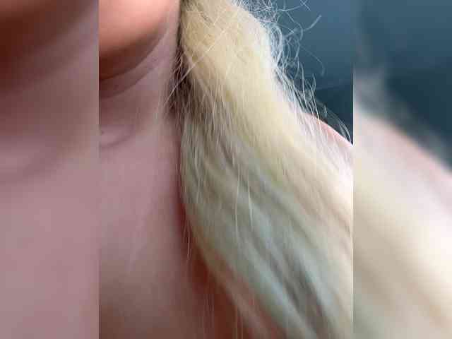 Mila-m Live Webcam on BongaCams