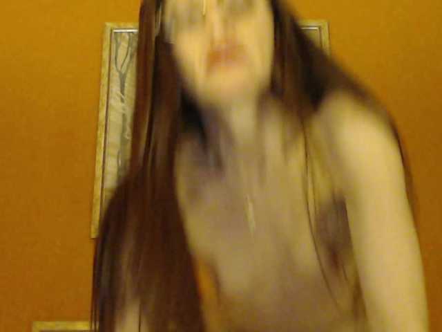 Lora8888's BongaCams show and profile