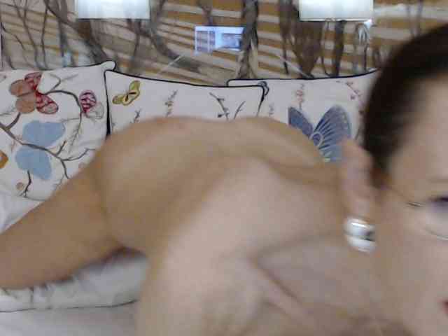 Lora8888 webcam